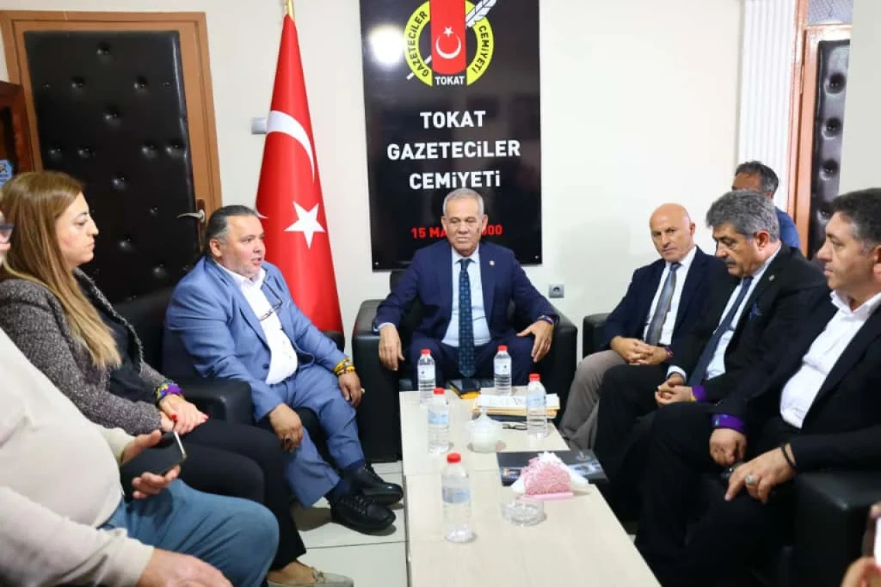TGF GENEL BAŞKANI KARACA TOKATLI GAZETECİLERİ ZİYARET ETTİ