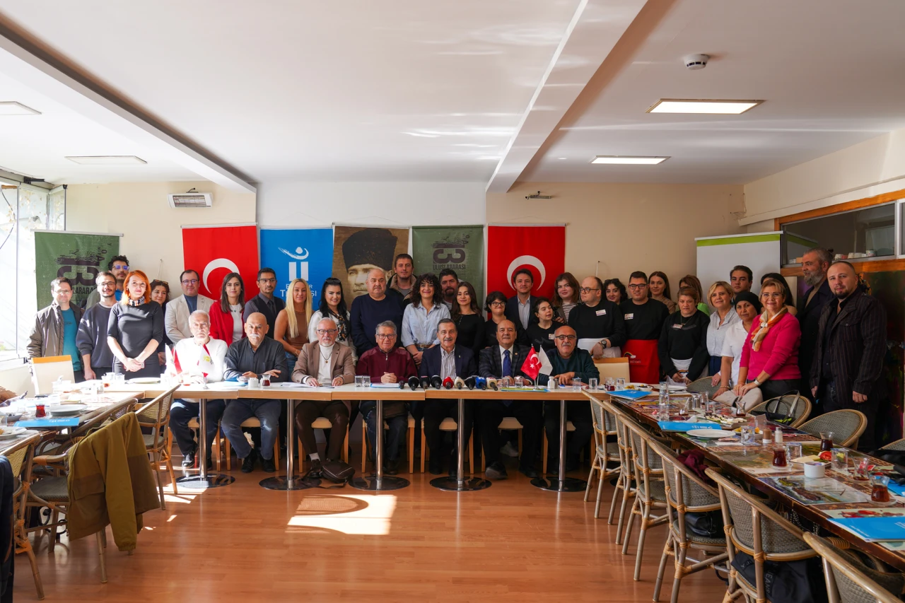 ULUSLARARASI ESKİŞEHİR ŞİİR BULUŞMASI 6 KASIM’DA BAŞLIYOR