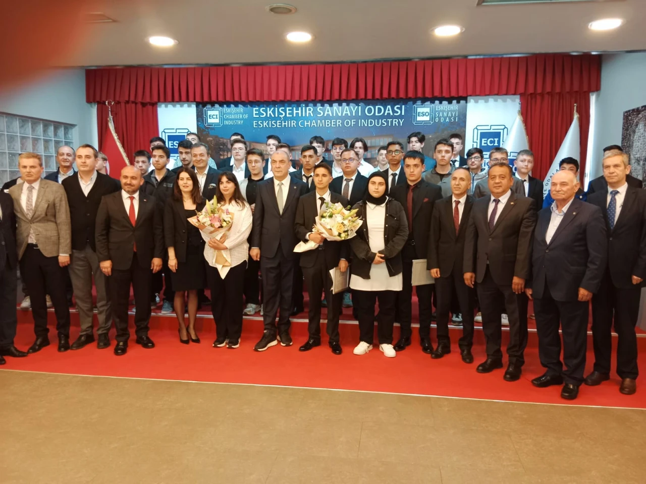 ESO Gençlik Meclisi’nde koltuklar gençlere devredildi
