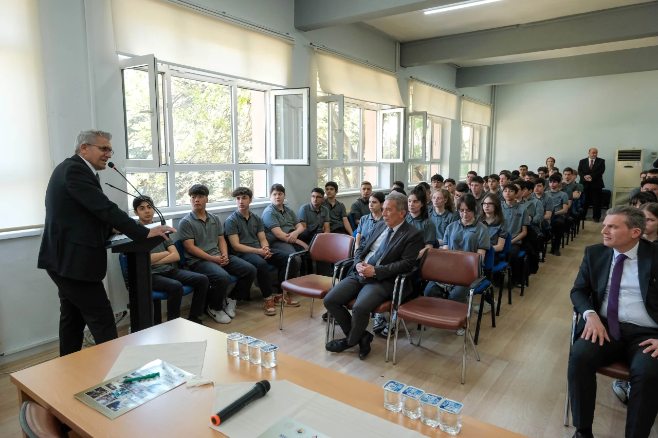 Başkan Küpeli:  “Mesleki eğitimle geleceğe yön verin”