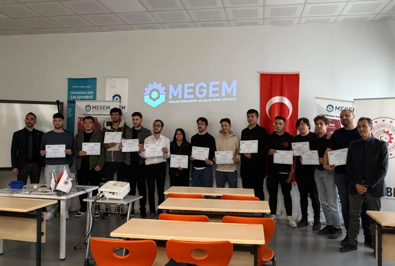 MEGEM’de 42. dönem mezuniyet heyecanı