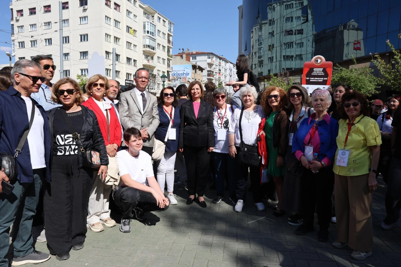 Eskişehir gençlerle renklendi
