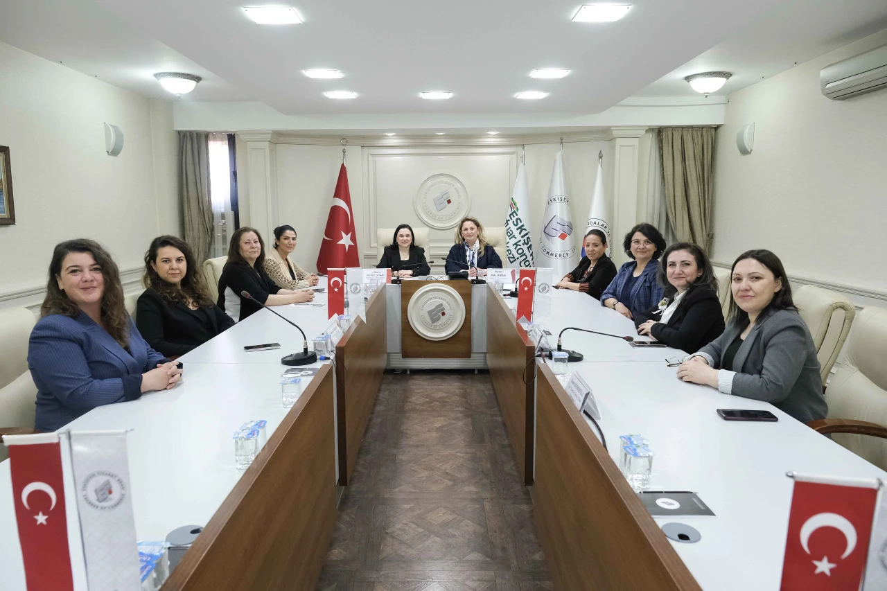 TOBB Uşak İl Kadın Girişimciler Kurulu’ndan Eskişehir’e ziyaret