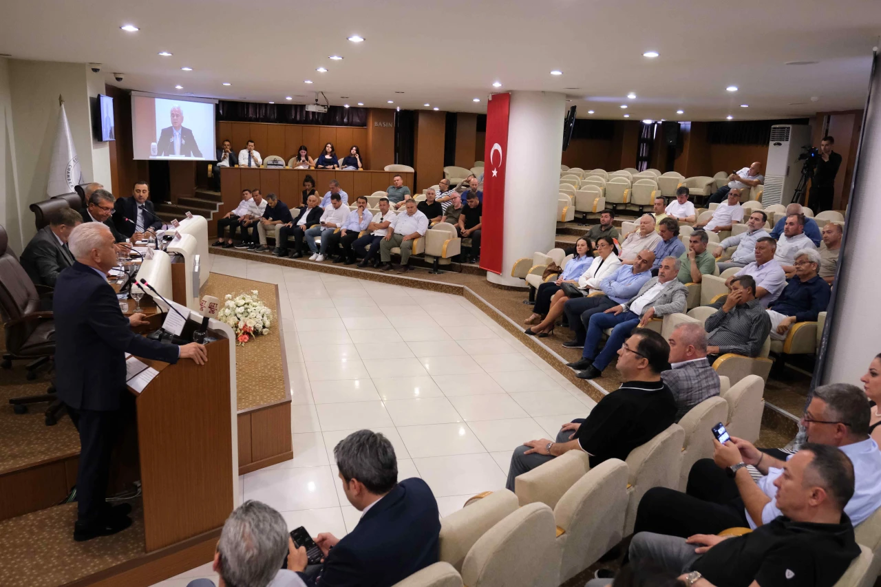 “BELEDİYELERİN ÇÖP TOPLAMA MASRAFI TÜCCAR VE SANAYİCİYE YÜKLENMEMELİ”
