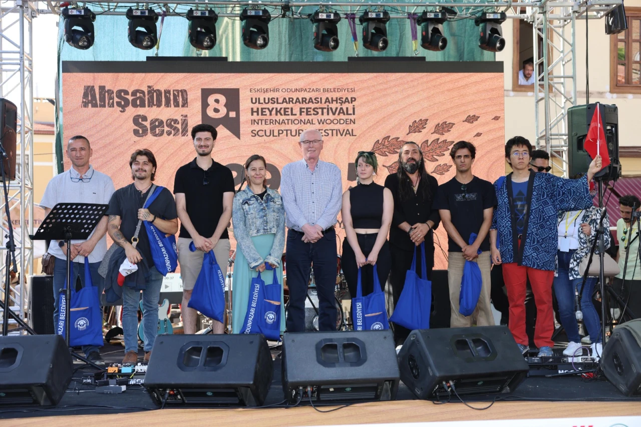 Odunpazarı’nda Ahşabın Sesi Yükseliyor  8. ULUSLARARASI AHŞAP HEYKEL FESTİVALİ BAŞLADI