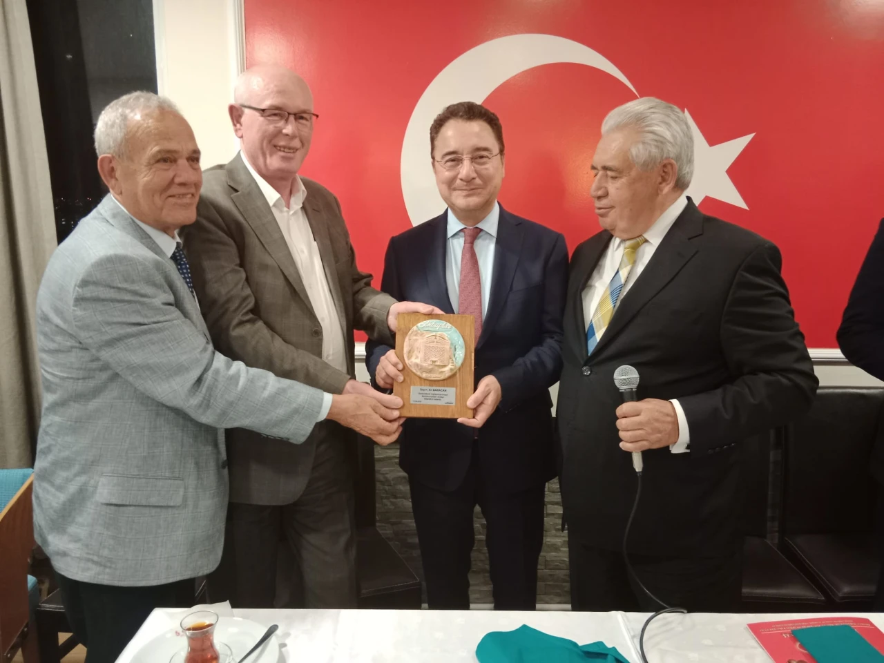Ahbaplar Grubu Ali Babacan’ı konuk etti  BABACAN: HUKUK YOKSA DEMOKRASİ DE OLMAZ