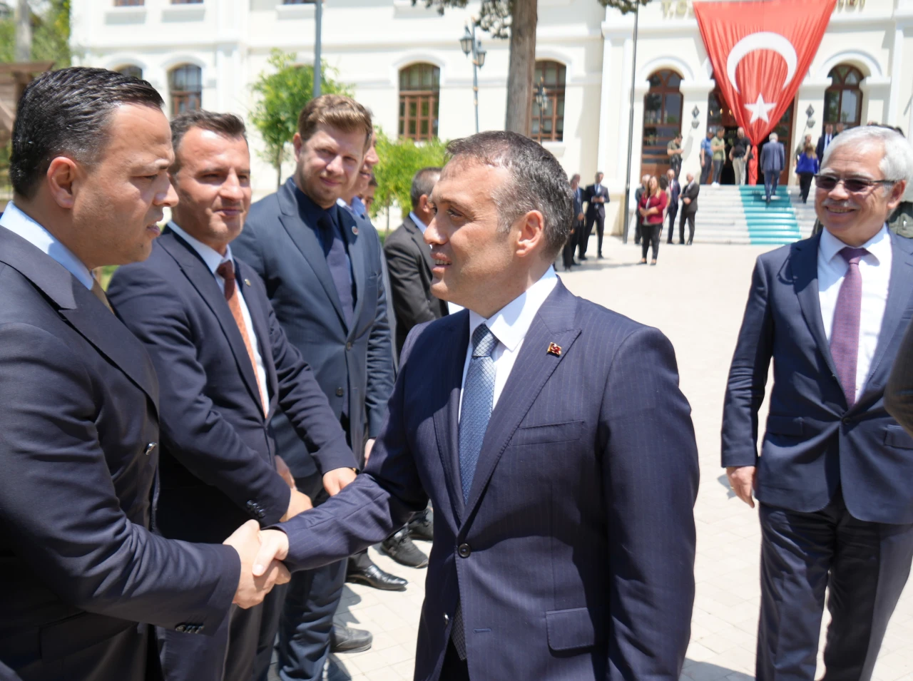 BİLECİK VALİLİĞİNE ATANAN SÖZER GÖREVE BAŞLADI