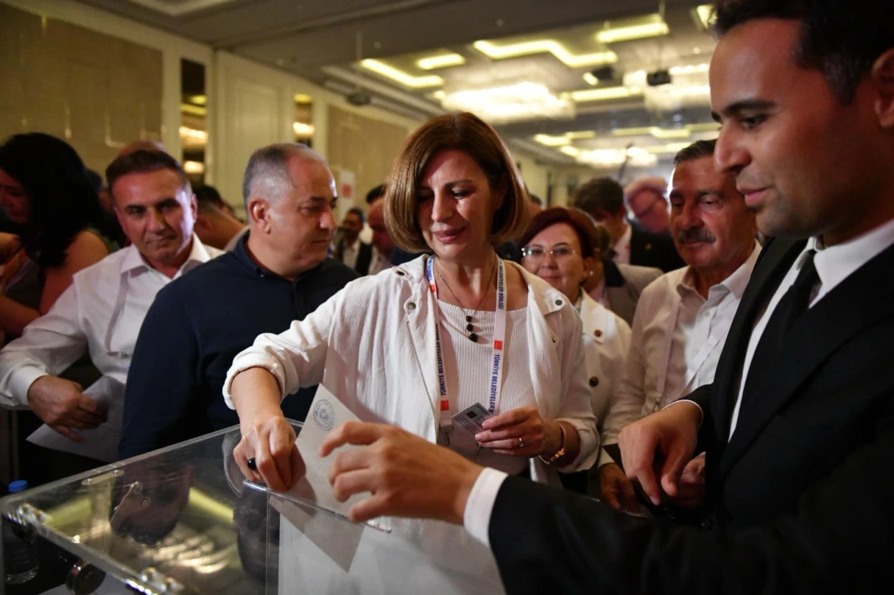 BAŞKAN ÜNLÜCE “HALKIN İRADESİNE SAHİP ÇIKIYORUZ”