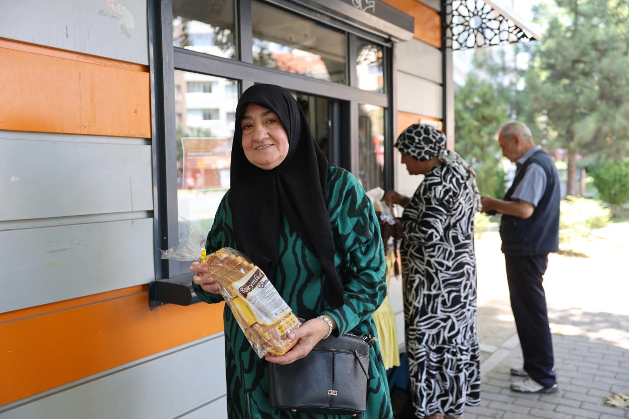 RUŞEYMLİ EKMEK YENİDEN SATIŞA SUNULDU