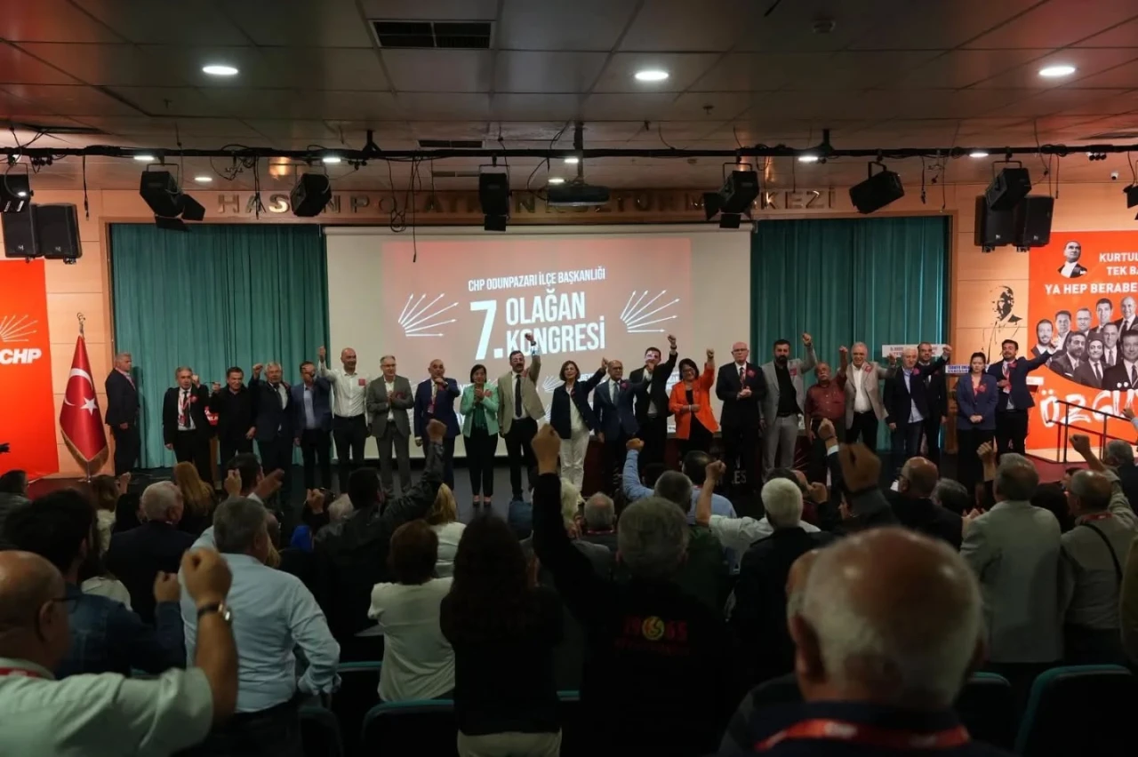 CHP ODUNPAZARI’NDA RAHMİ ÇINAR GÜVEN TAZELEDİ
