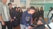 ŞEHİR KOLEJİ ÖĞRENCİLERİ YAŞLILARI UNUTMADI