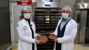 5000 yıllık Küllüoba ekmeği  üretici marketlerde satışta