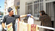 İHTİYAÇ SAHİBİ VATANDAŞLARA KÜLLÜOBA EKMEĞİ DAĞITILDI