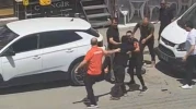 AKRABALAR ARASINDAKİ BIÇAKLI KAVGADA 1'İ AĞIR 3 YARALI