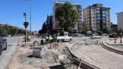 YENİ KAVŞAK DÜZENLEMESİYLE TRAFİKTE BEKLEME SÜRESİ AZALACAK