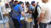 ODUNPAZARI'NDAN AŞURE İKRAMI