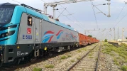 E5000 SERİSİ LOKOMOTİFİ İLK TİCARİ SEFERİNİ GERÇEKLEŞTİRDİ