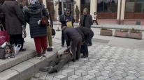 Kaldırımda kalp krizi geçiren şahıs hayatını kaybetti
