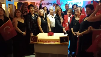 AHBAPLAR CUMHURİYET BAYRAMINI COŞKUYLA KUTLADI