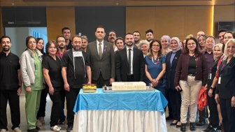 ESKİŞEHİR ŞEHİR HASTANESİNDE 100. OBEZİTE AMELİYATI KUTLAMASI