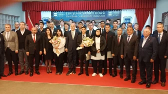 ESO Gençlik Meclisi’nde koltuklar gençlere devredildi