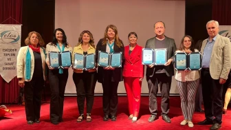 Geleceğin genç yazarları “Öykünün Kanatları” kitabı ile kanatlandı