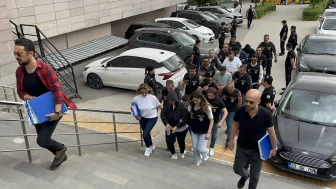 Fuhuş operasyonunda 7 kişi gözaltında