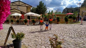 Frig Vadisi Ayazini'de turizm sezonu başladı