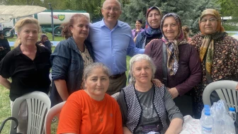 ÇAKIRÖZER’DEN BAYRAMDA ‘ADALET VE ÖZGÜRLÜK’ VURGUSU