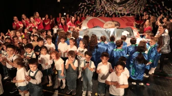 ODUNPAZARI BELEDİYESİ KREŞLERİNDE MEZUNİYET COŞKUSU