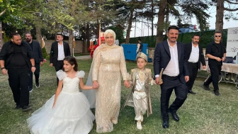 COŞKU SEVGİ VE BİRLİKTELİK BU DÜĞÜNDE BULUŞTU