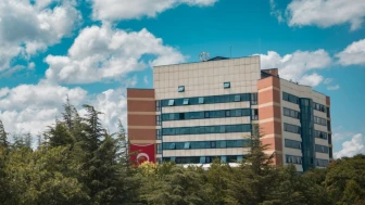 FAKÜLTELER AÇIKÖĞRETİM FAKÜLTESİ ÇATISI ALTINDA BİRLEŞTİRİLDİ