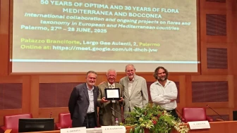 BOTANİĞİN NOBELİ THEOPHRASTUS ÖDÜLÜ ESKİŞEHİRLİ PROF. DR. HÜSNÜ CAN BAŞER’İN