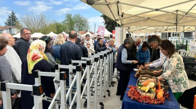 Büyükşehir Belediyesi’nin tohumları Edirne'de ilgi gördü