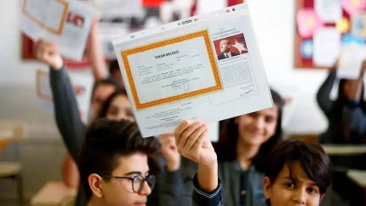Takdir Teşekkür Hesaplama Nasıl Yapılır? 2025 Karne Hesaplama Yöntemi Ne?
