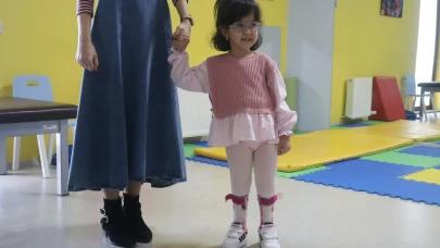 Küçük Omina Eskişehir’de Hem Yürüdü Hem Türkçe Öğrendi