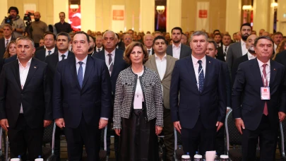 ÜNLÜCE “YEREL YÖNETİMLER, DEMOKRASİNİN EN GÜÇLÜ HALKASIDIR”