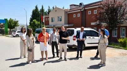 Tepebaşı Belediyesi’nin projelerini incelediler