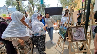 ESMEK YANSIMALAR SERGİSİ İLÇELERDE GÖZ KAMAŞTIRIYOR