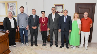 KAZIM KURT CHP'Lİ BAŞKANLARA PROJELERİ ANLATTI