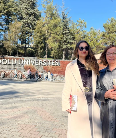 Anne-Kız Aynı Kampüste: 40 Yıl Sonra Üniversiteli Oldu