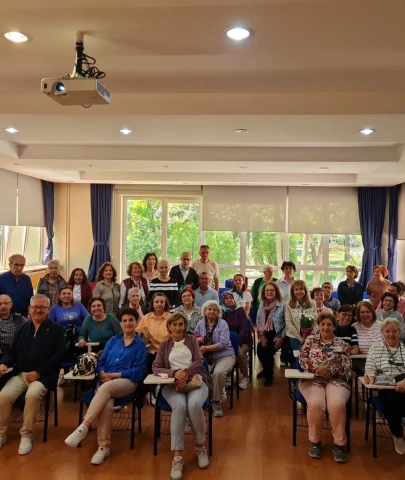 Sağlıklı Yaş Alma Derneği’nden üyelerine önemli hizmet