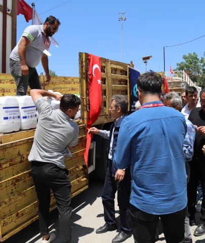 BÜYÜKŞEHİRDEN KİRAZ ÜRETİCİSİNE DON SONRASI CAN SUYU