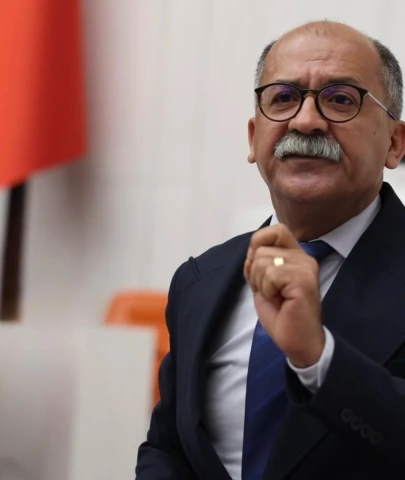 CHP’Lİ ARSLAN’DAN FAKÜLTE KAPATILMASINA TEPKİ