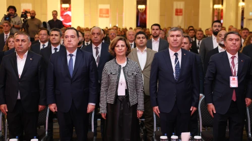 ÜNLÜCE “YEREL YÖNETİMLER, DEMOKRASİNİN EN GÜÇLÜ HALKASIDIR”