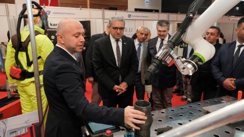 ESKİŞEHİR OSB’DE “FABRİKA TEDARİKÇİLERİ FUARI” AÇILDI