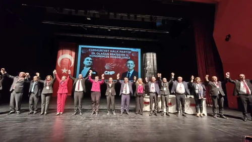 CHP İL KONGRESİ’NDE YALAZ YENİDEN BAŞKAN SEÇİLDİ