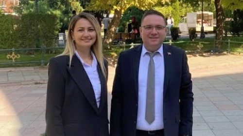 CHP SİVRİHİSAR DELEGELERİ İL KONGRESİNDE SORUMLULUK GEREĞİ OY KULLANMADI