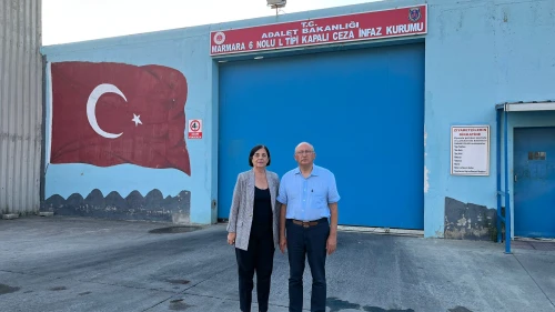 ÇAKIRÖZER VE SÜLLÜ TUTUKLU  BELEDİYE BAŞKANLARINI ZİYARET ETTİ