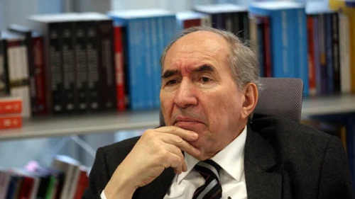 CHP ESKİ GENEL BAŞKANI ALTAN ÖYMEN HAYATINI KAYBETTİ